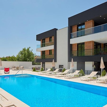 Georgiy Lux Apartments Lastva Grbaljska Exterior foto