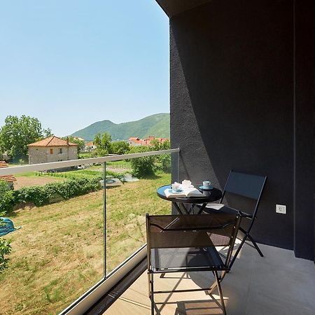 Georgiy Lux Apartments Lastva Grbaljska Exterior foto